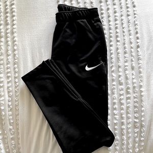 NIKE Dri-Fit Black Jogger